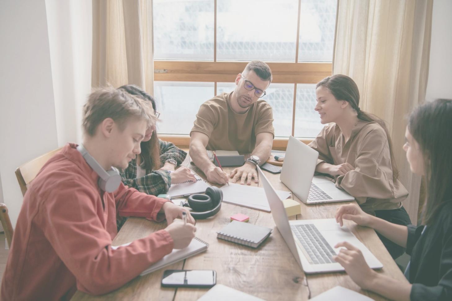 Team collaboration and financial education planning session